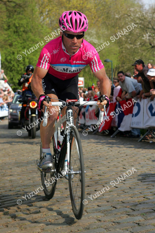 HAMMOND Roger005p.jpg